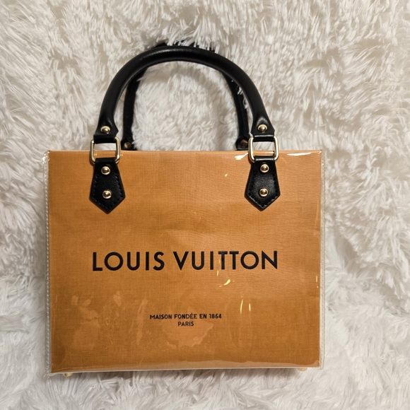 Louis Vuitton Shopping Bag Tote - Picture 8 of 11